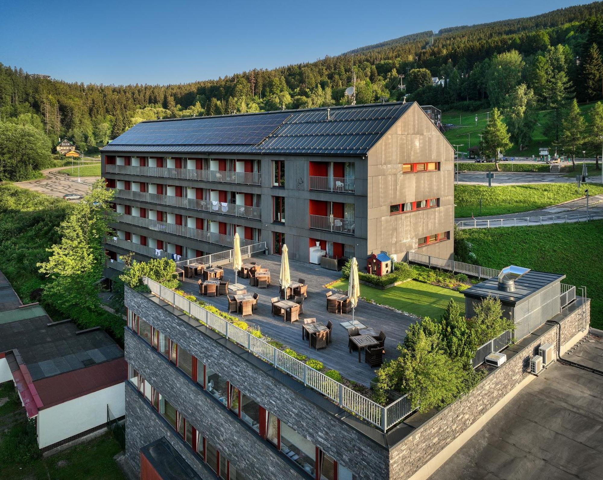 Omnia Hotel Relax & Wellness Janské Lázně Exterior foto